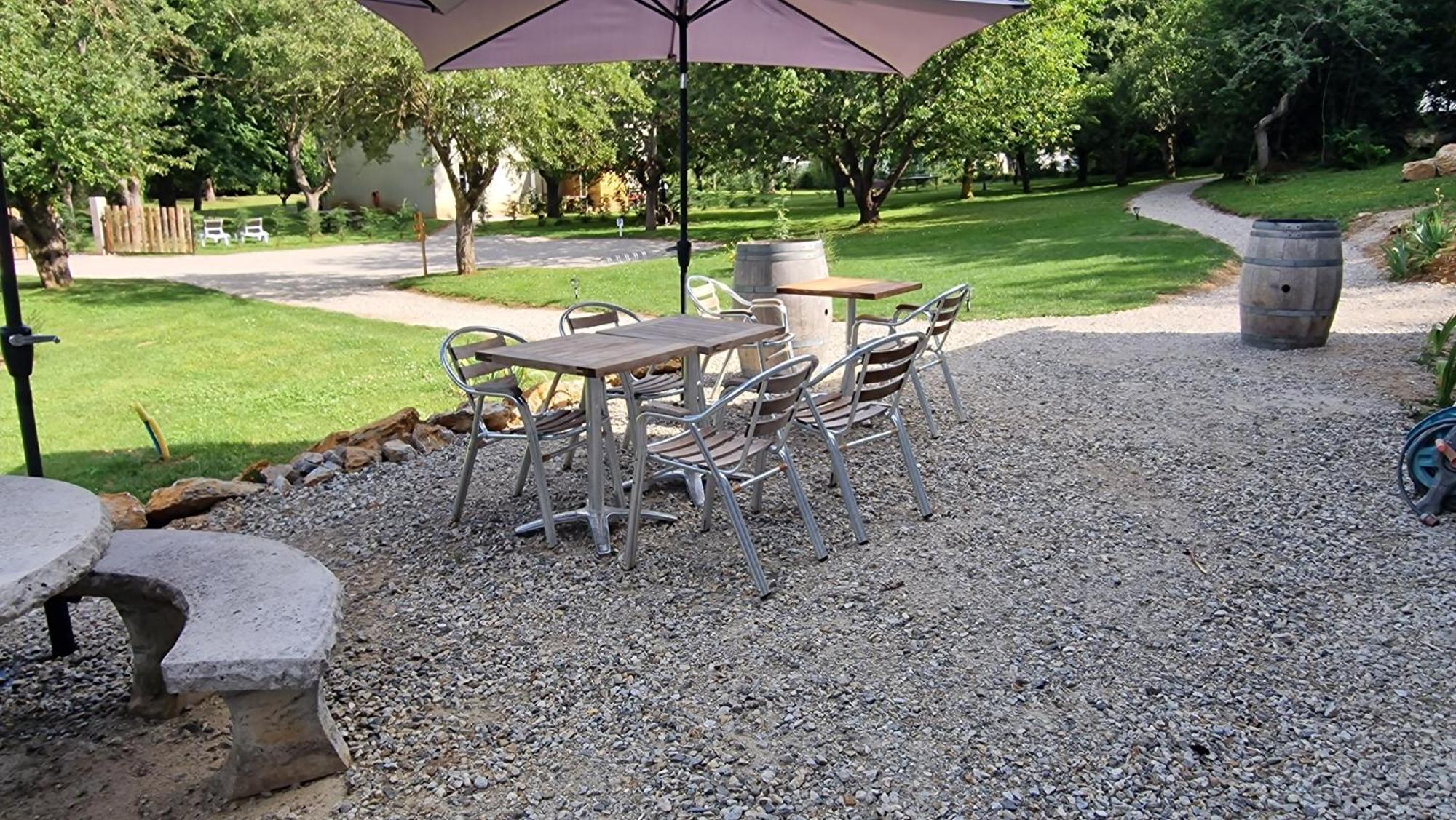 Gite L'Enclos O Rendez-Vous Roquefeuil-Pays De Sault- Avec Jardin Exteriér fotografie